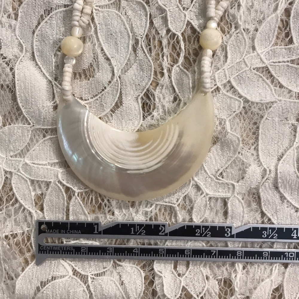 Shell necklace - Picture 7 of 7